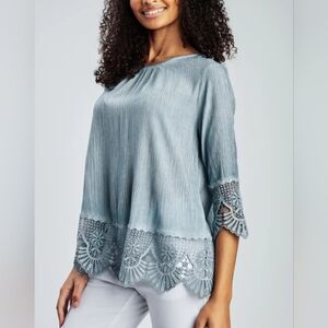 Marie Claire Blue Lace Trim 3/4 Sleeve Top